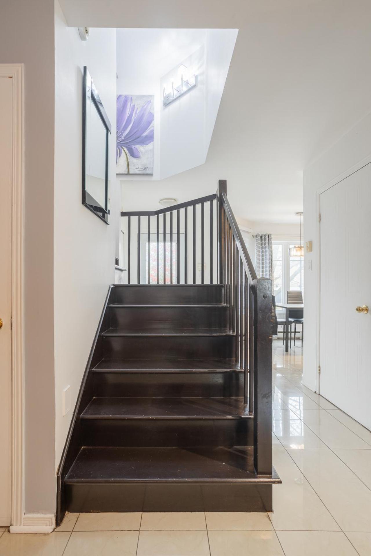 Amazing 4-Bedrooms Montreal Exterior photo